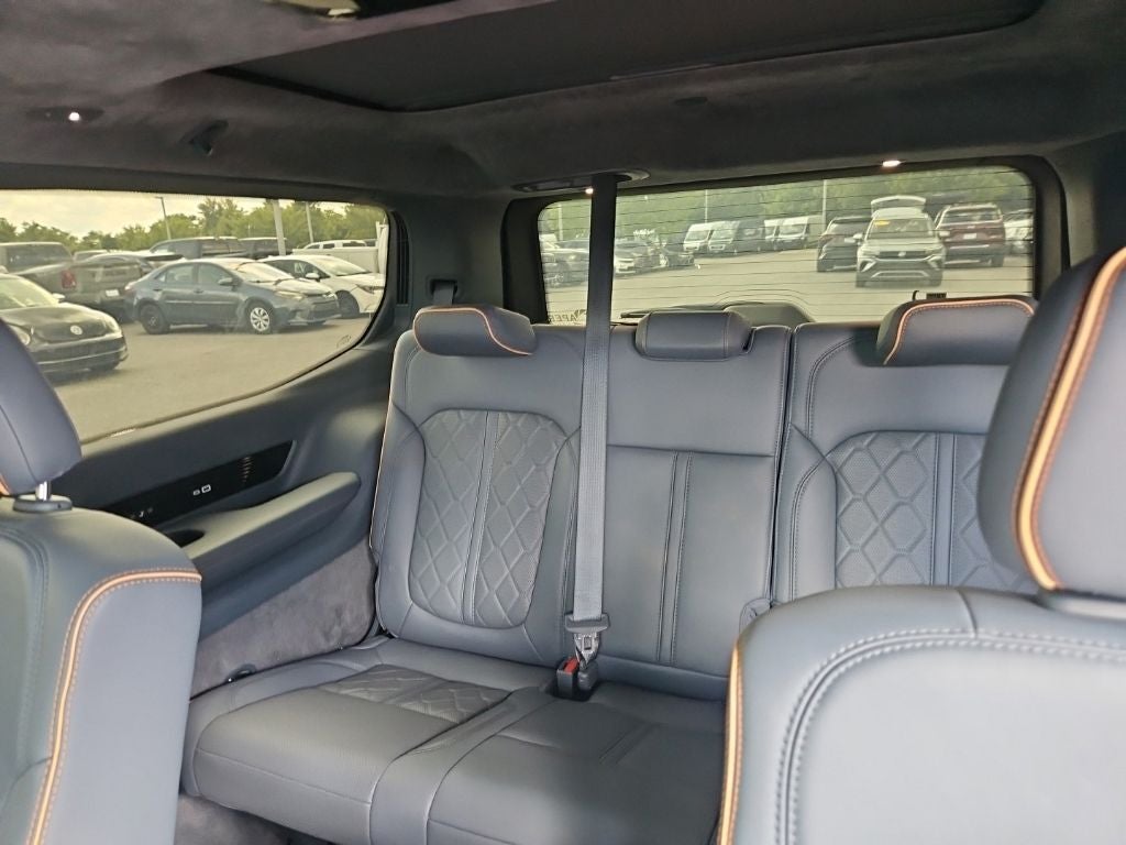 2023 Jeep Grand Wagoneer Series III 4x4