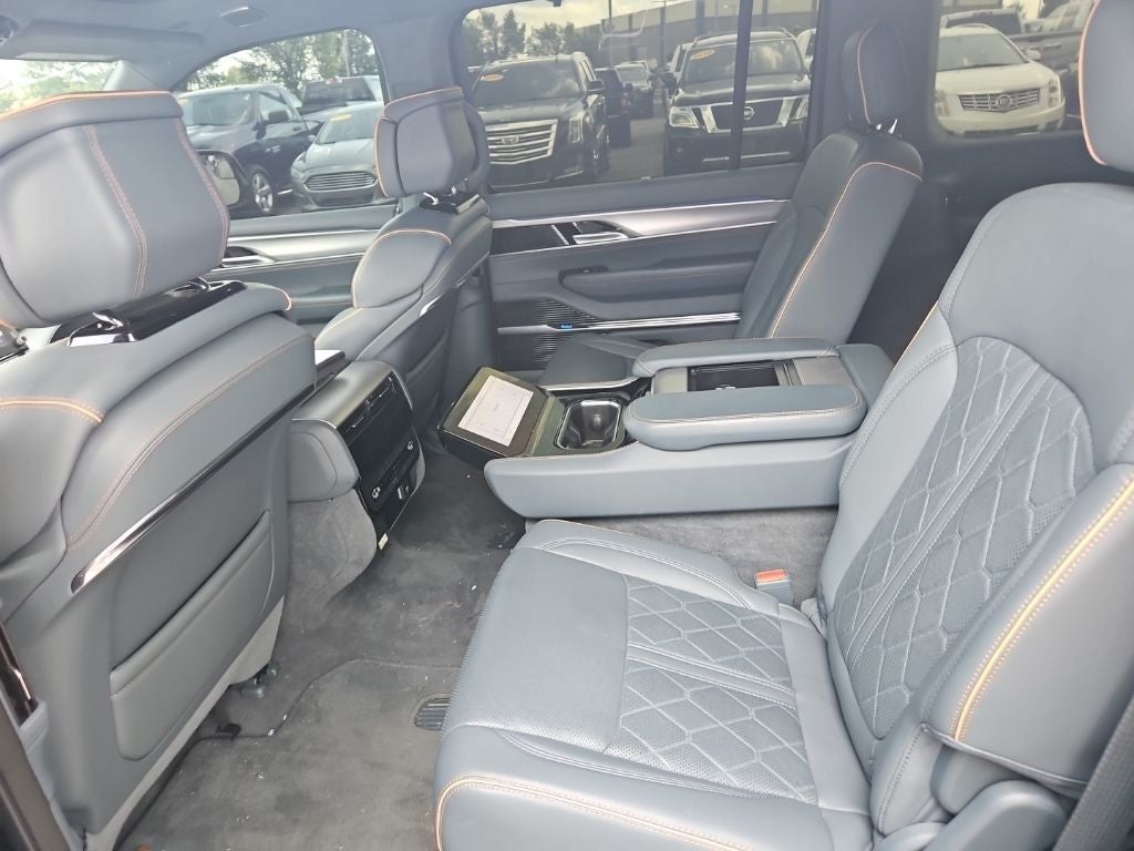 2023 Jeep Grand Wagoneer Series III 4x4
