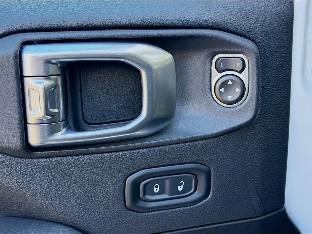 2023 Jeep Gladiator Overland 4x4