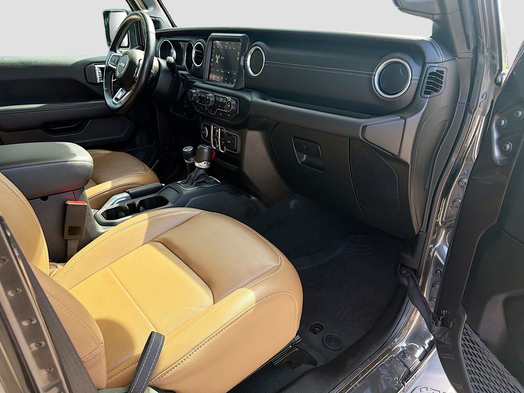 2022 Jeep Gladiator Overland 4x4