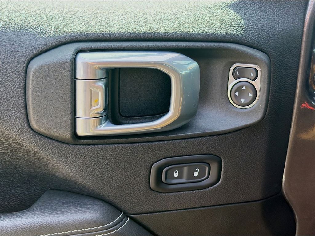 2022 Jeep Gladiator Overland 4x4