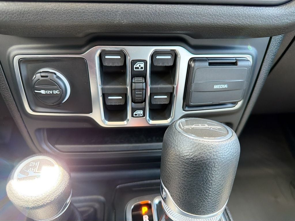 2026 Jeep Gladiator GLADIATOR SPORT S 4X4