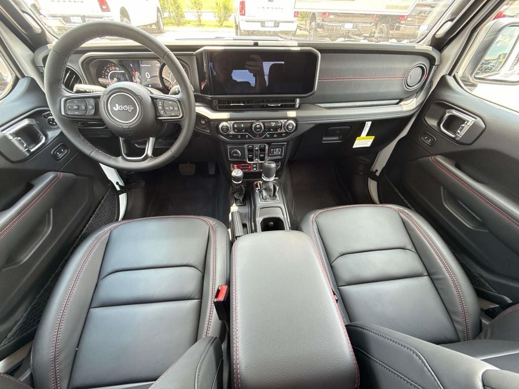 2025 Jeep Gladiator GLADIATOR RUBICON X 4X4