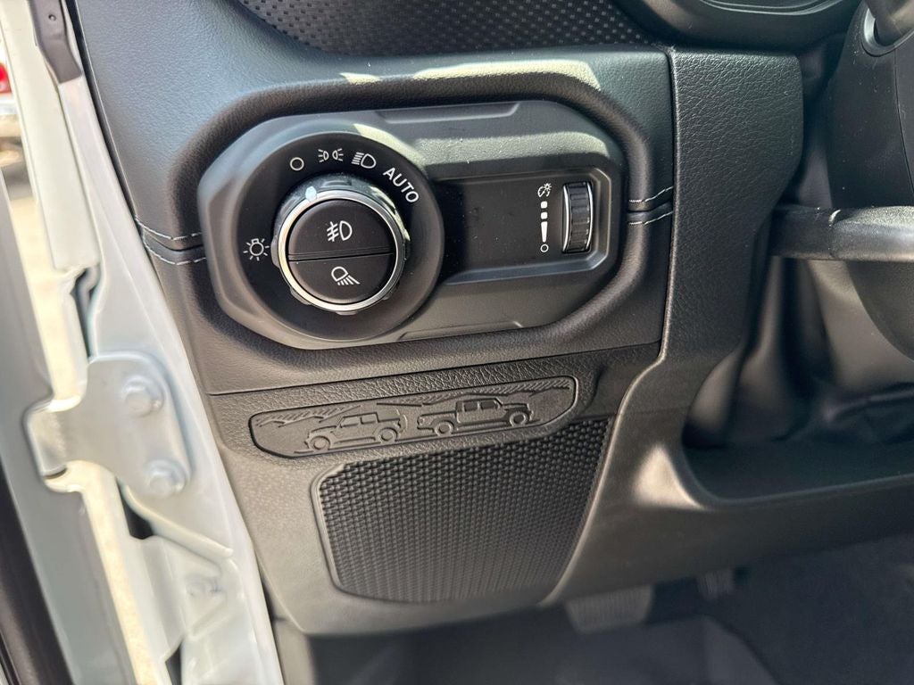 2025 Jeep Gladiator GLADIATOR RUBICON X 4X4