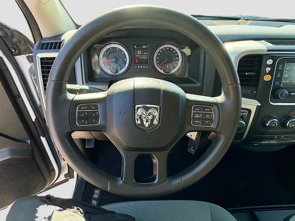 2019 RAM 1500 Classic SLT Crew Cab 4x2 6'4' Box