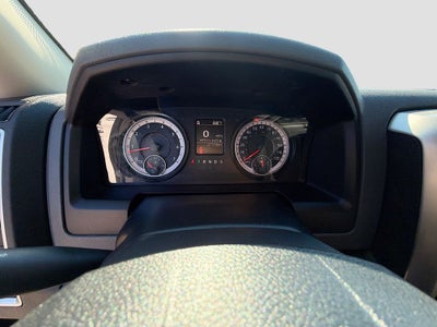 2019 RAM 1500 Classic SLT Crew Cab 4x2 6'4' Box