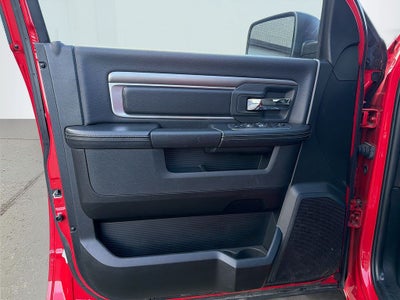 2023 RAM 1500 Classic Warlock Crew Cab 4x4 5'7' Box