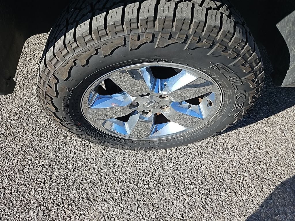 2018 RAM 1500 Big Horn Crew Cab 4x4 5'7' Box