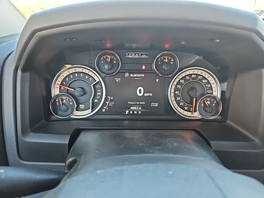 2018 RAM 1500 Big Horn Crew Cab 4x4 5'7' Box