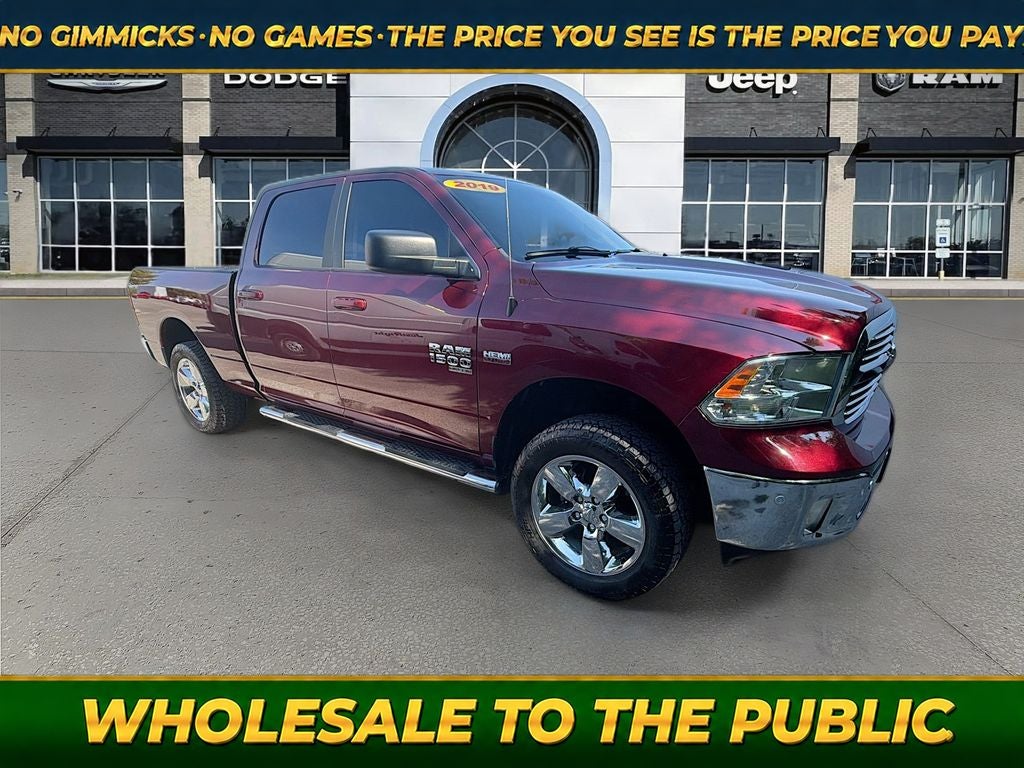 2019 RAM 1500 Classic Big Horn 4x4 Crew Cab 6'4's photo