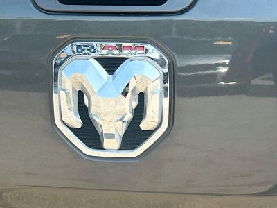 2022 RAM 1500 Big Horn Quad Cab 4x2 6'4' Box
