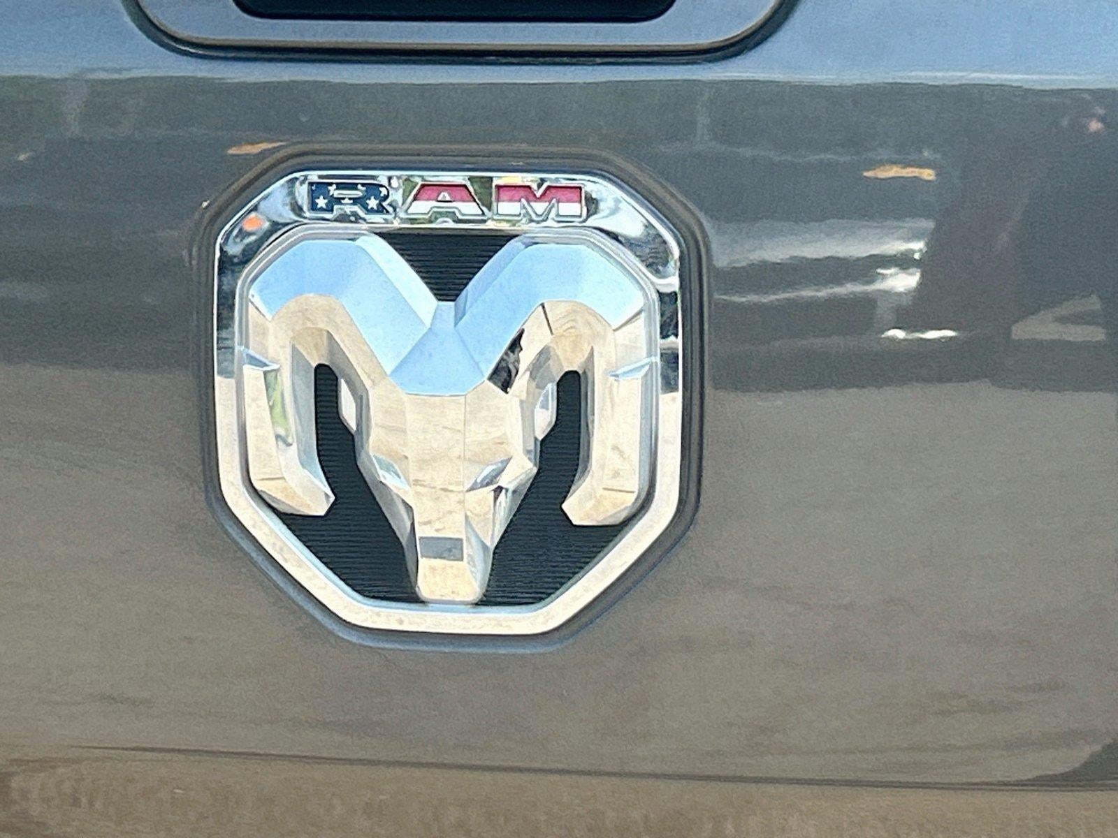 2022 RAM 1500 Big Horn Quad Cab 4x2 6'4' Box
