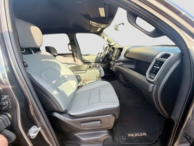 2022 RAM 1500 Big Horn Crew Cab 4x2 5'7' Box