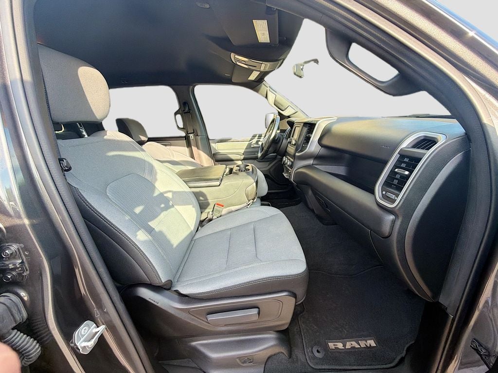 2022 RAM 1500 Big Horn Crew Cab 4x2 5'7' Box