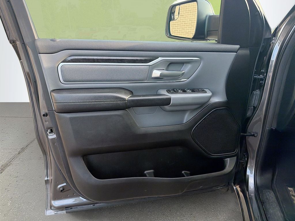 2022 RAM 1500 Big Horn Crew Cab 4x2 5'7' Box