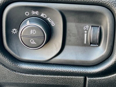 2023 RAM 1500 Big Horn Crew Cab 4x2 5'7' Box