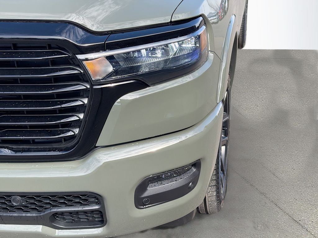 2026 RAM Ram 1500 RAM 1500 LARAMIE CREW CAB 4X2 5'7' BOX