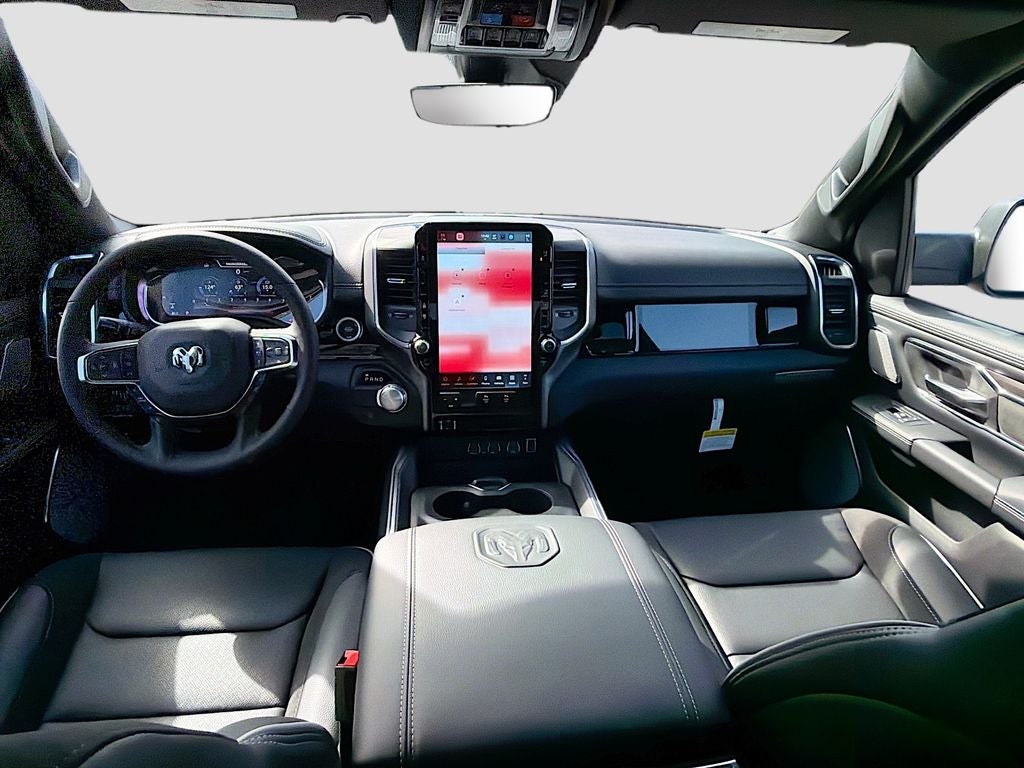 2026 RAM Ram 1500 RAM 1500 LARAMIE CREW CAB 4X2 5'7' BOX