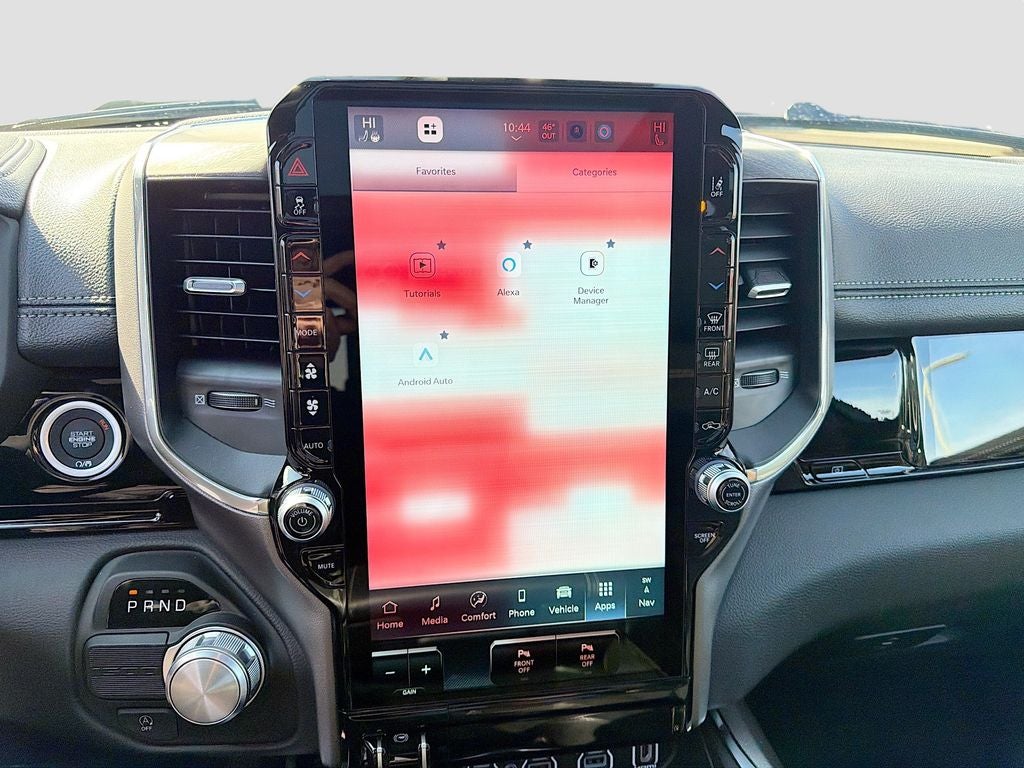 2026 RAM Ram 1500 RAM 1500 LARAMIE CREW CAB 4X2 5'7' BOX