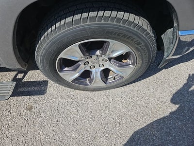 2019 RAM 1500 Laramie Crew Cab 4x2 6'4' Box