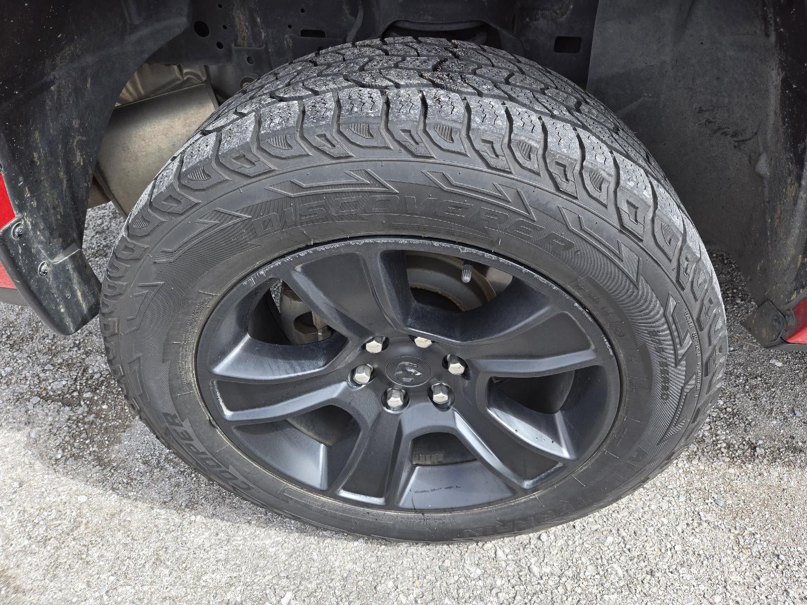 2020 RAM 1500 Big Horn Crew Cab 4x4 5'7' Box