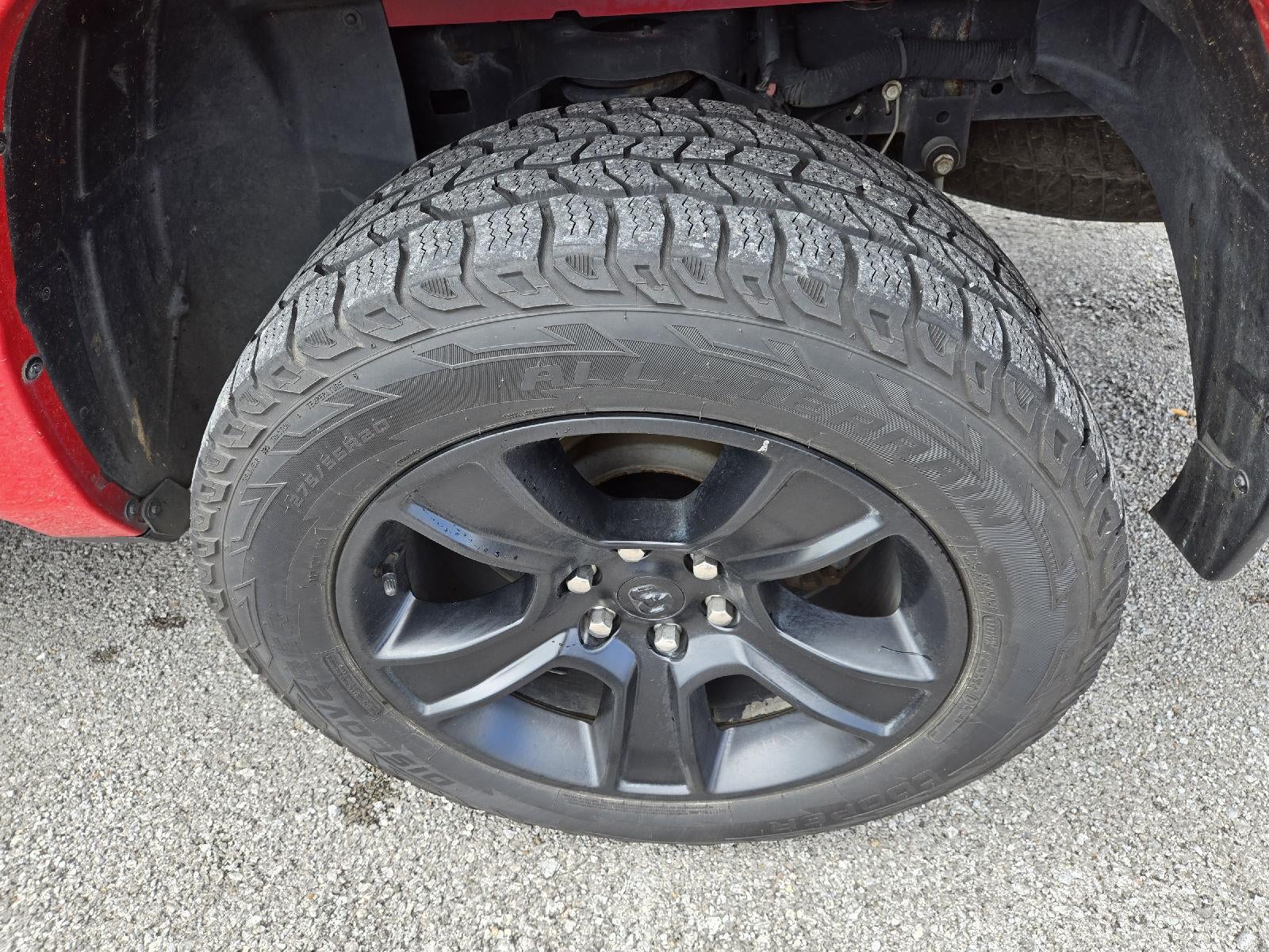 2020 RAM 1500 Big Horn Crew Cab 4x4 5'7' Box