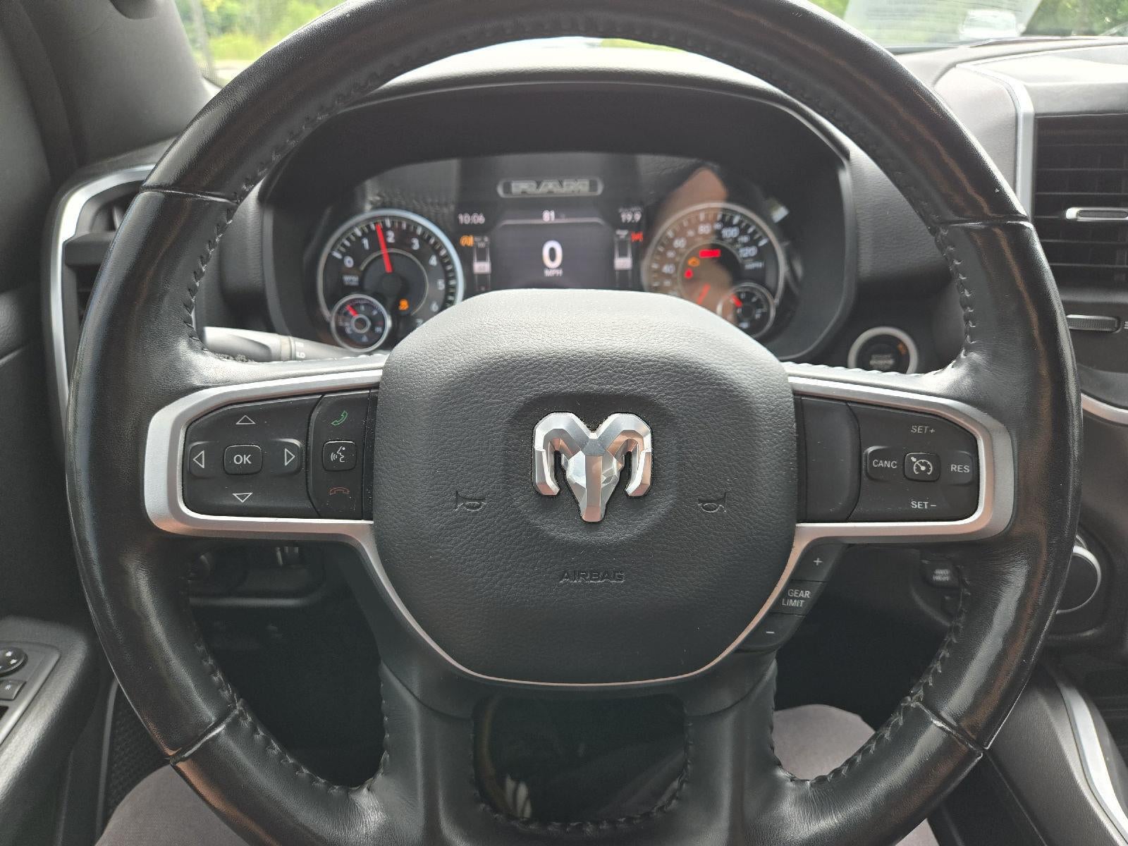 2020 RAM 1500 Big Horn Crew Cab 4x4 5'7' Box