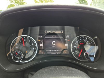 2020 RAM 1500 Big Horn Crew Cab 4x4 5'7' Box