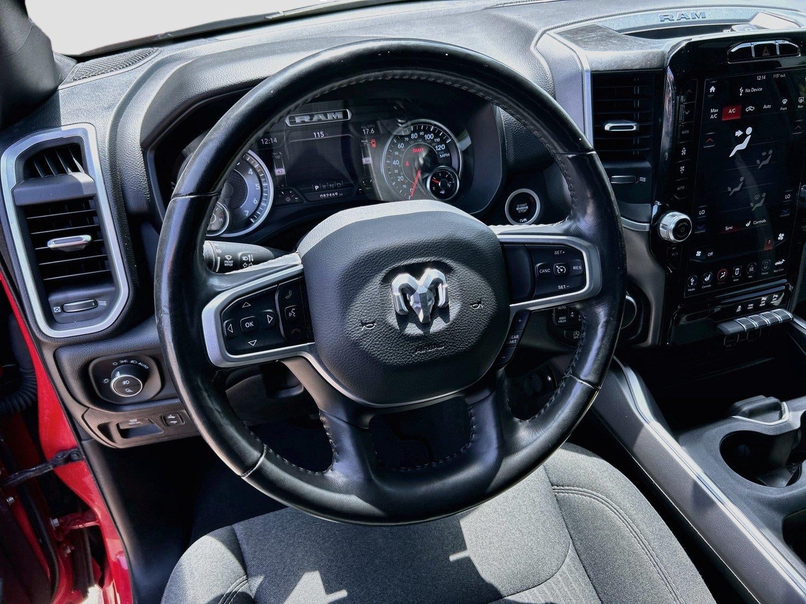 2020 RAM 1500 Big Horn Crew Cab 4x4 5'7' Box