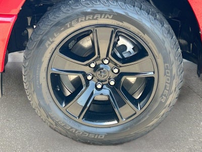 2020 RAM 1500 Big Horn Crew Cab 4x4 5'7' Box