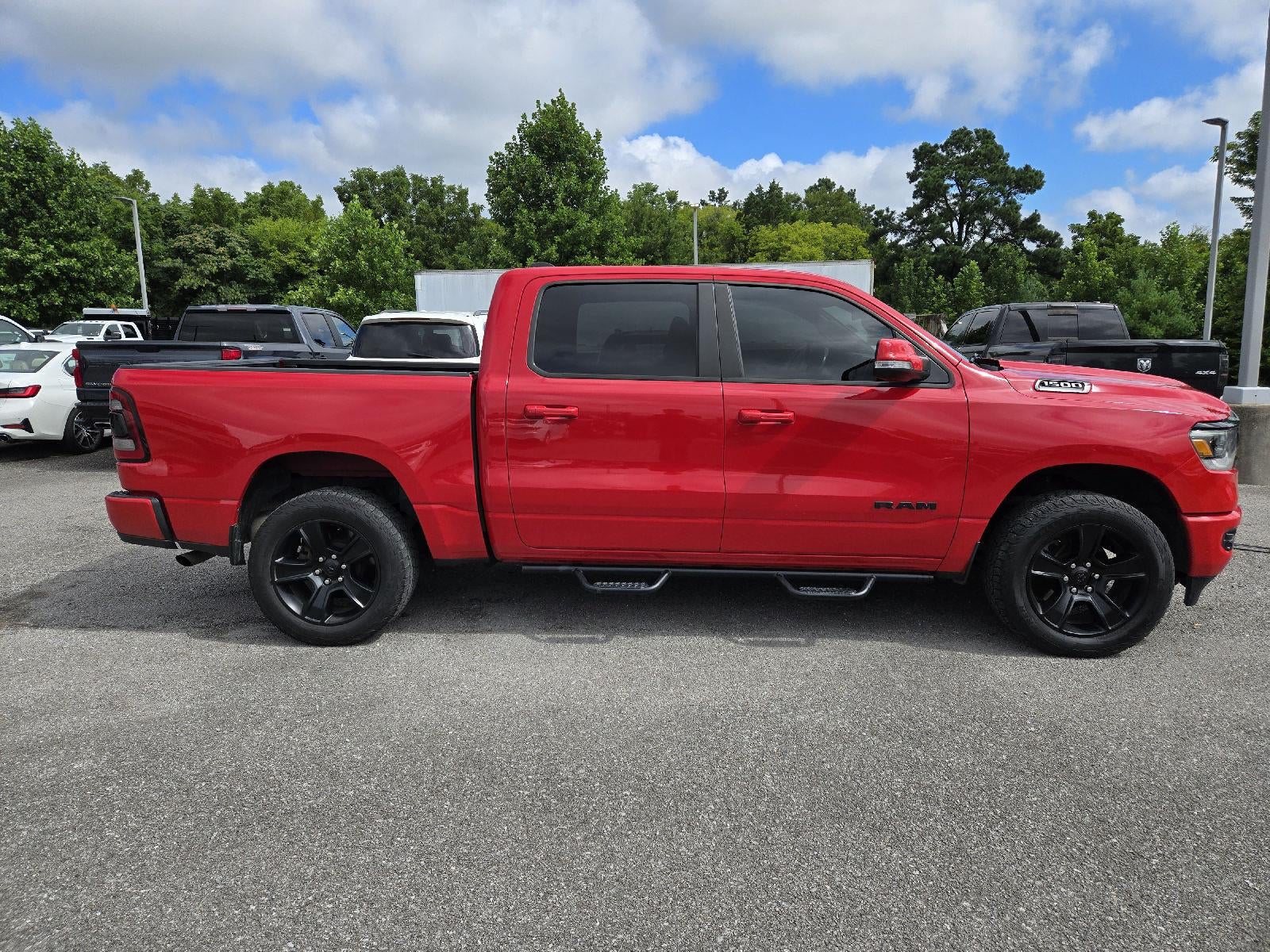2020 RAM 1500 Big Horn Crew Cab 4x4 5'7' Box
