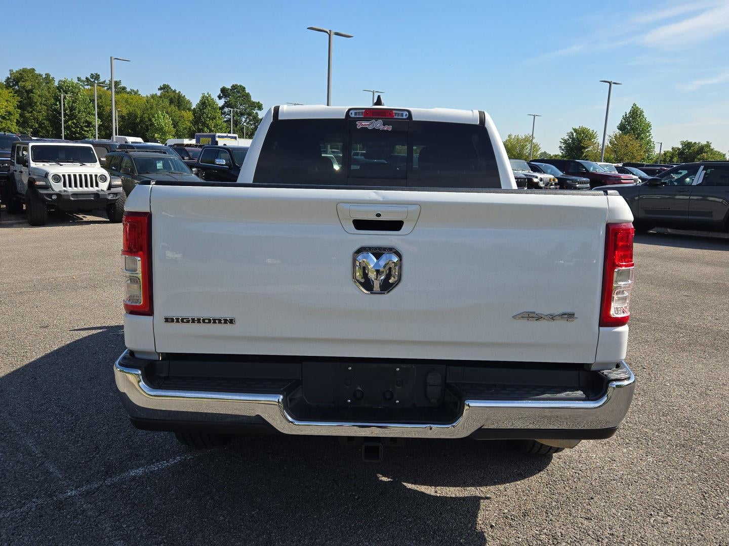 2022 RAM 1500 Big Horn Crew Cab 4x4 5'7' Box