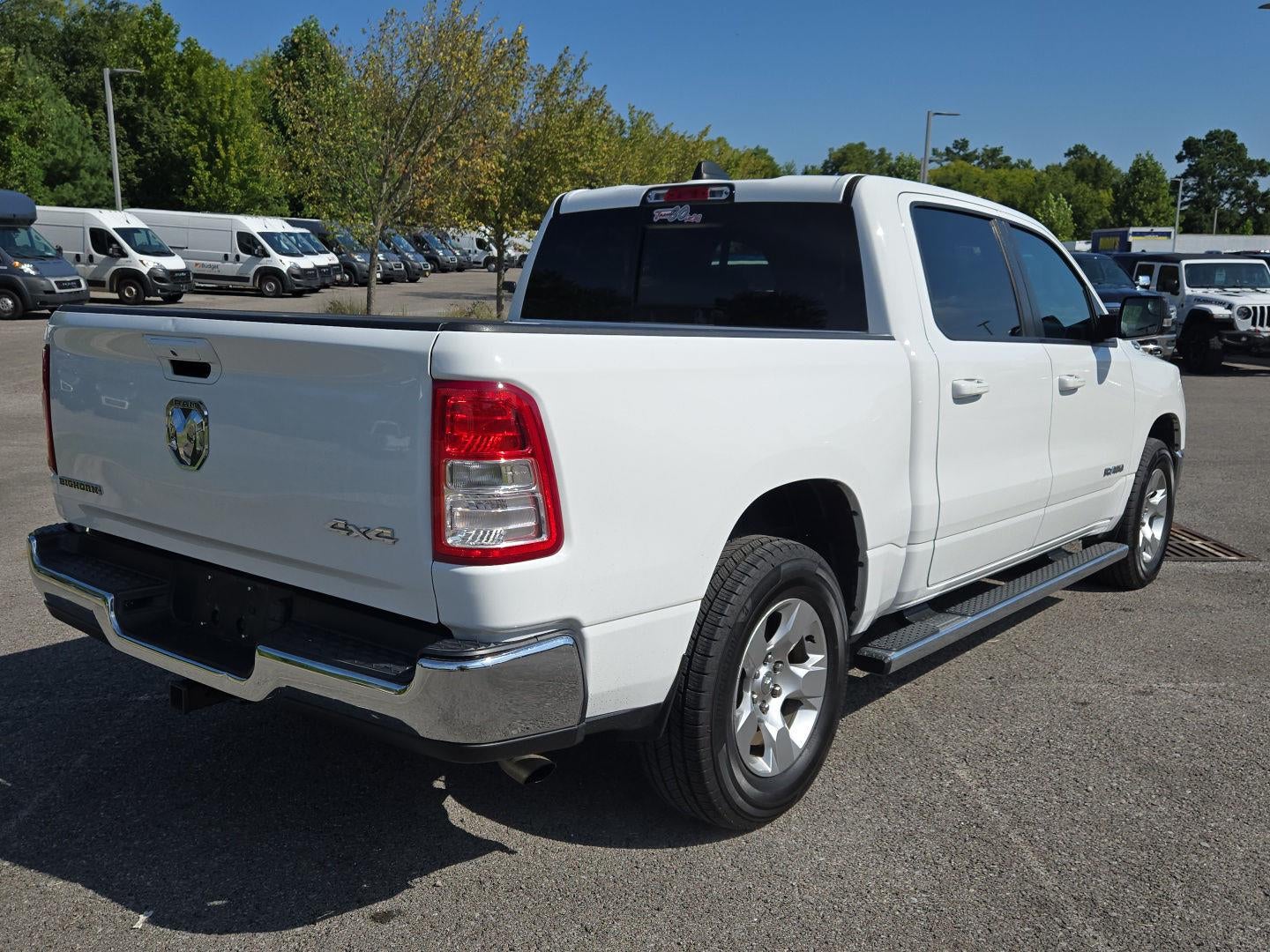 2022 RAM 1500 Big Horn Crew Cab 4x4 5'7' Box