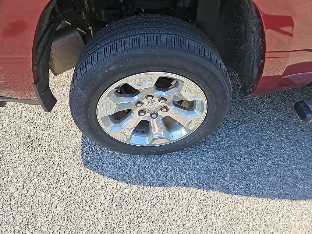 2019 RAM 1500 Big Horn/Lone Star Crew Cab 4x4 5'7' Box