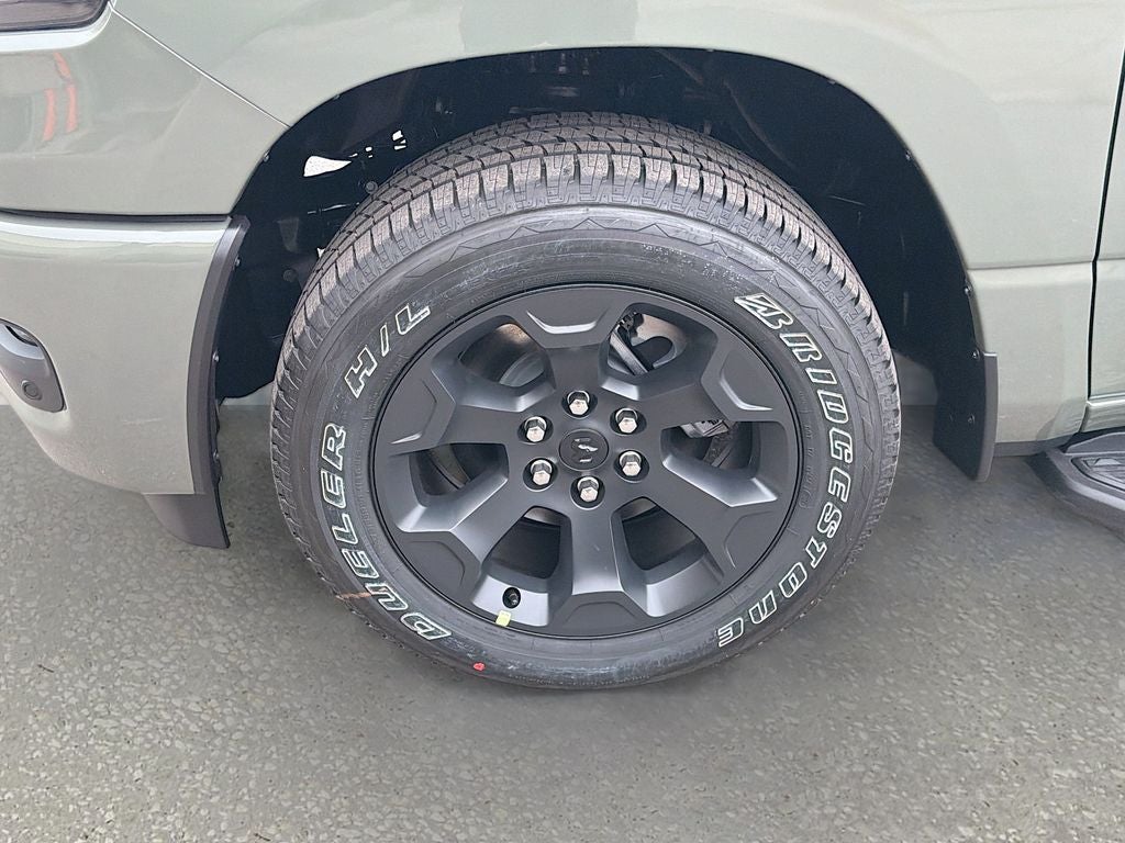 2026 RAM Ram 1500 RAM 1500 EXPRESS CREW CAB 4X4 5'7' BOX