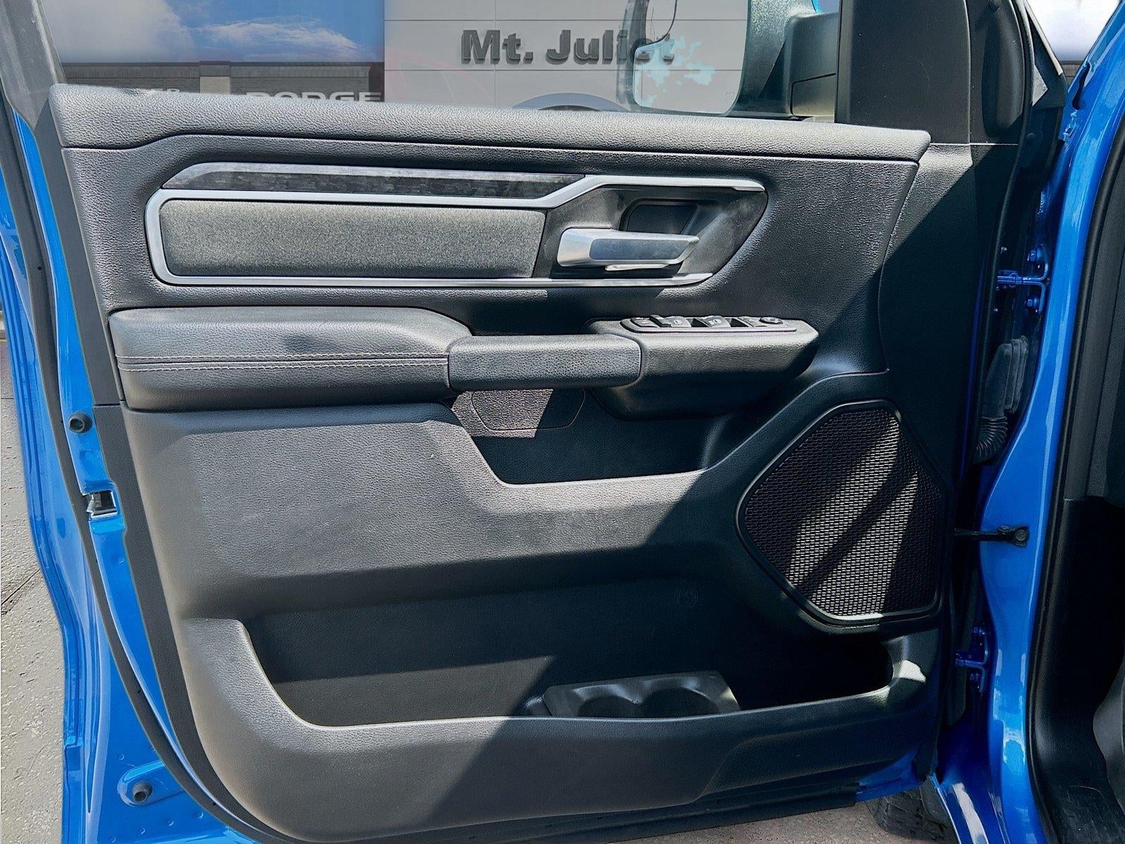 2021 RAM 1500 Big Horn Quad Cab 4x4 6'4' Box