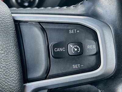 2021 RAM 1500 Big Horn Quad Cab 4x4 6'4' Box