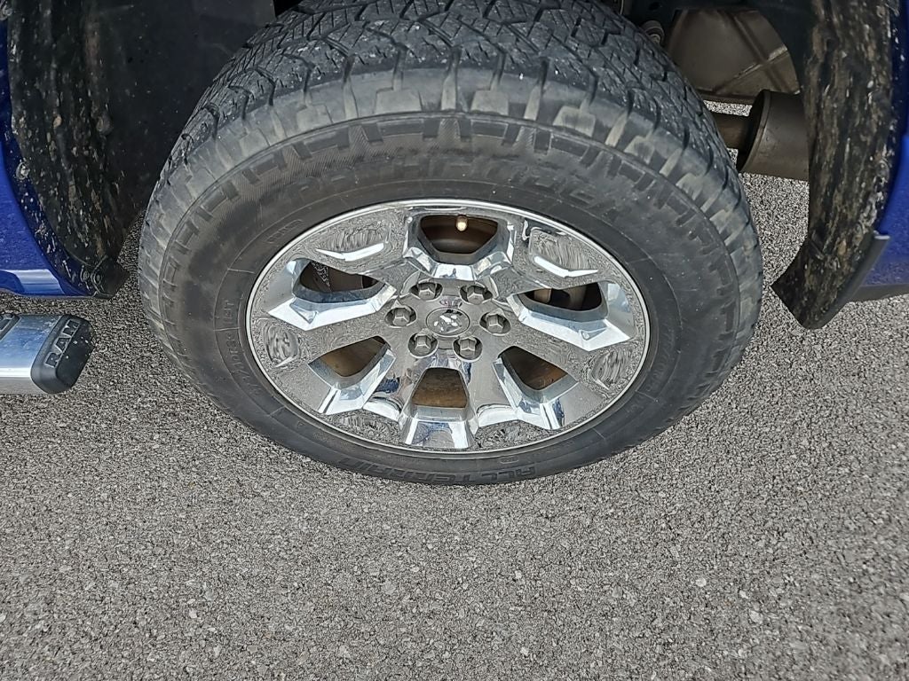 2019 RAM 1500 Big Horn/Lone Star Quad Cab 4x4 6'4' Box