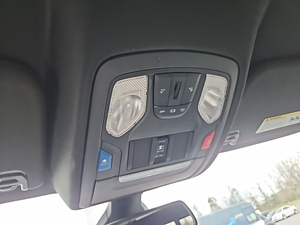 2019 RAM 1500 Big Horn/Lone Star Quad Cab 4x4 6'4' Box