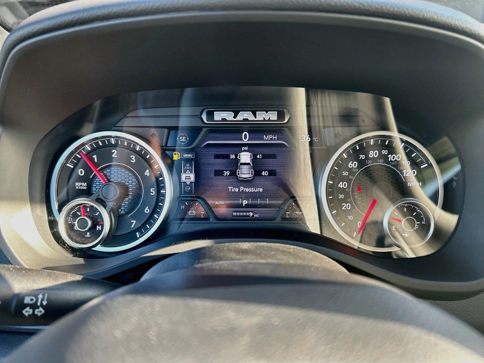 2027 RAM Ram 1500 RAM 1500 BIG HORN CREW CAB 4X4 5'7' BOX