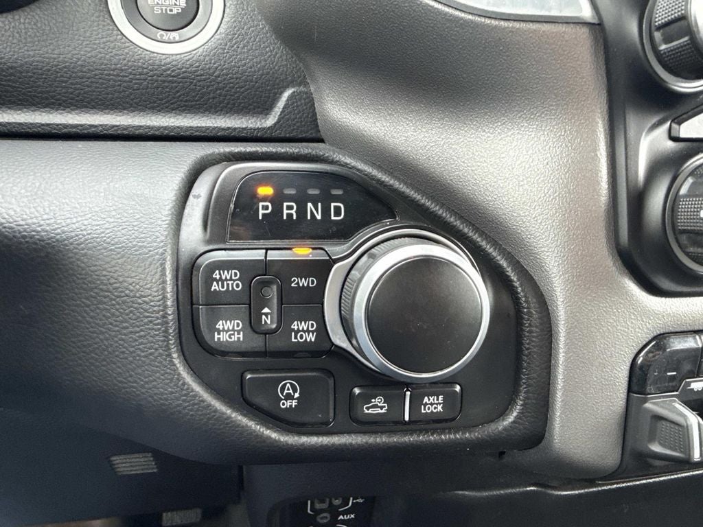 2023 RAM 1500 Big Horn Crew Cab 4x4 5'7' Box