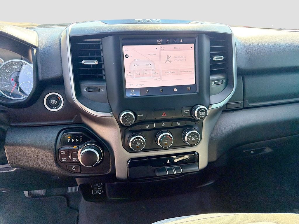 2024 RAM 1500 Big Horn Crew Cab 4x4 5'7' Box