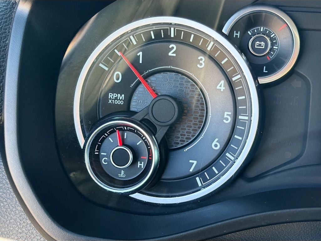 2024 RAM 1500 Big Horn Crew Cab 4x4 5'7' Box