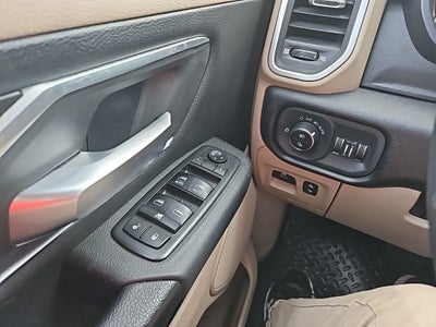 2019 RAM 1500 Big Horn/Lone Star Crew Cab 4x4 5'7' Box