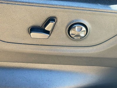 2019 RAM 1500 Big Horn/Lone Star Crew Cab 4x4 5'7' Box