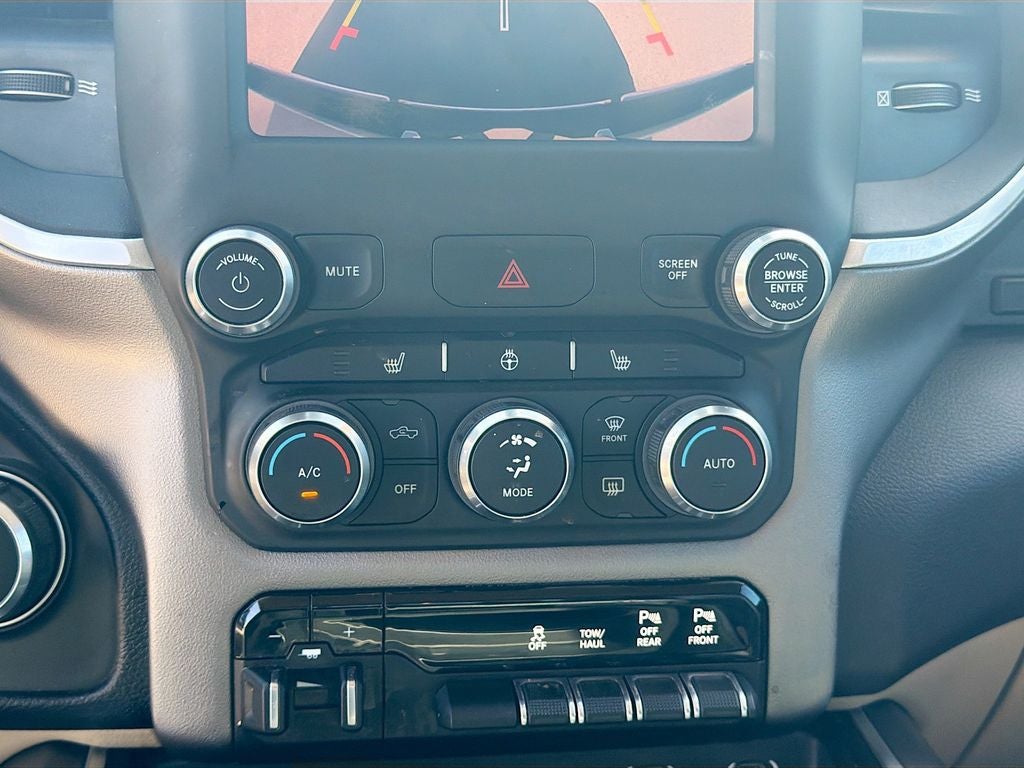 2019 RAM 1500 Big Horn/Lone Star Crew Cab 4x4 5'7' Box