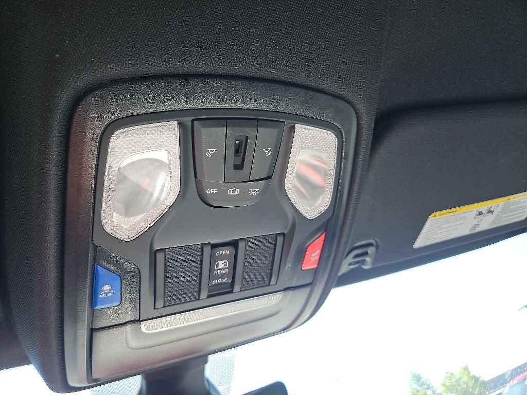 2023 RAM 1500 Big Horn Crew Cab 4x4 5'7' Box