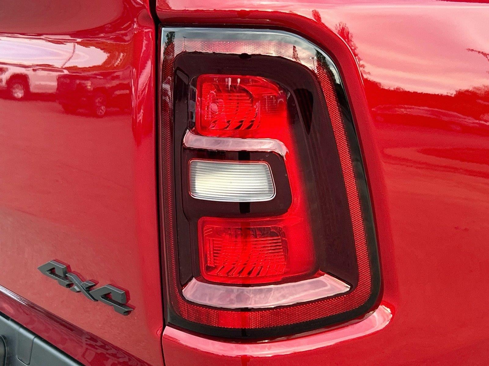 2027 RAM Ram 1500 RAM 1500 BIG HORN CREW CAB 4X4 5'7' BOX
