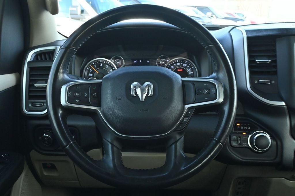 2020 RAM 1500 Big Horn Crew Cab 4x4 5'7' Box