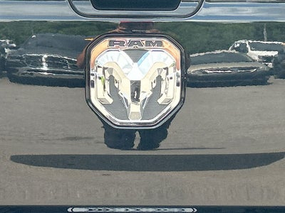 2023 RAM 1500 Big Horn Crew Cab 4x4 5'7' Box